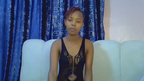 Snapshot of tinybarbie_ chatting on June 21, 2026, 11:07 pm Barbie online show from June 21, 2026, 11:07 pm