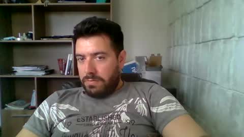 Benja online show from October 3, 2025, 7:22 pm