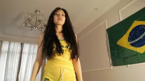 Snapshot of tinykawaii chatting on June 12, 2026, 2:43 am Tina extra tips in PVT online show from June 12, 2026, 2:43 am