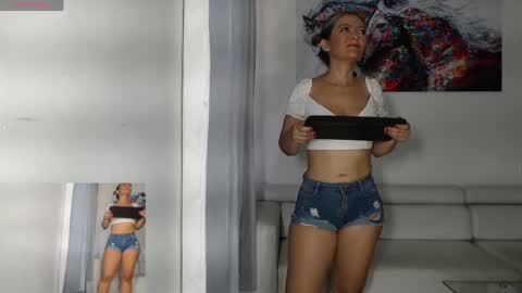 Snapshot of tinymilf_ chatting on April 30, 2026, 8:57 pm Miss Natty online show from April 30, 2026, 8:57 pm