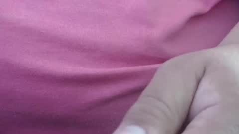 Snapshot of tinypecker6 chatting on November 17, 2025, 5:19 pm tinypecker6 online show from November 17, 2025, 5:19 pm