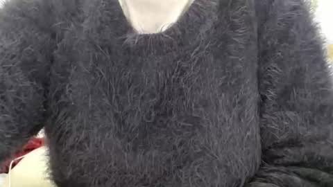 tinyslut66 online show from April 13, 2026, 9:37 am