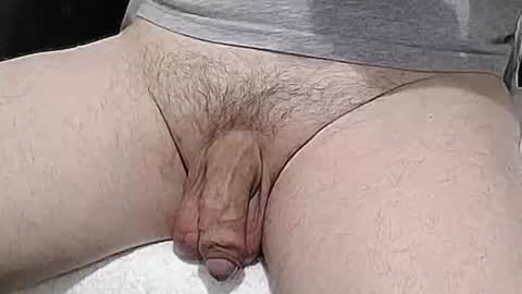 Snapshot of tinysprout chatting on December 17, 2025, 12:22 pm tinysprout online show from December 17, 2025, 12:22 pm