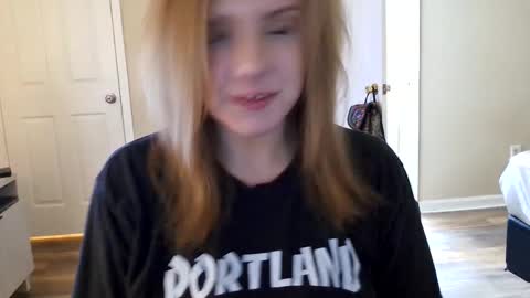 tinywithtiddies online show from February 15, 2026, 5:04 am