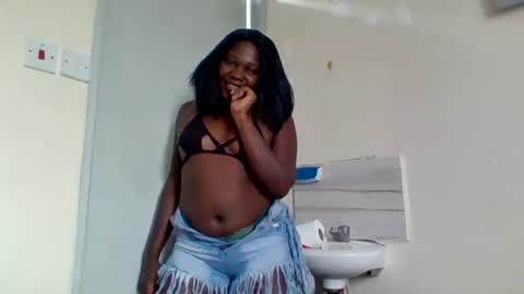 Snapshot of tipsynsassy chatting on July 1, 2026, 10:06 am tipsynsassy online show from July 1, 2026, 10:06 am