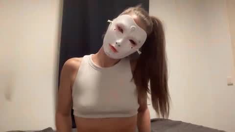 Tinks online show from September 30, 2025, 6:24 pm