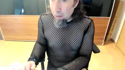 Snapshot of tirolerboy27 chatting on June 1, 2026, 8:05 am Tirolerboy27 online show from June 1, 2026, 8:05 am