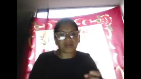 Snapshot of titssmall123 chatting on December 31, 2024, 10:58 am Ester online show from December 31, 2024, 10:58 am