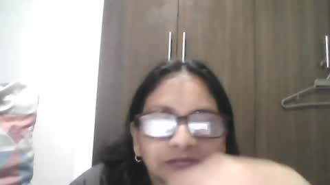 Snapshot of titssmall123 chatting on June 19, 2026, 8:56 pm Ester online show from June 19, 2026, 8:56 pm