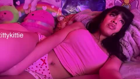 HOTTIE4U online show from January 15, 2026, 2:38 am