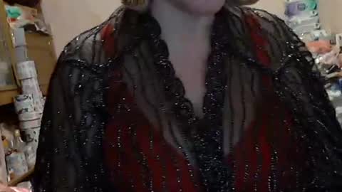 tittylina online show from November 24, 2025, 10:53 pm