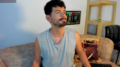 tj_detwailer online show from December 11, 2024, 4:49 am