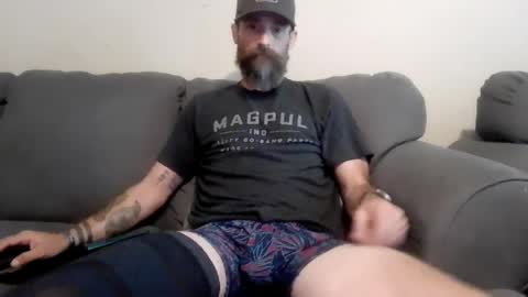 Snapshot of tj_the_man chatting on July 1, 2026, 3:45 pm TJ online show from July 1, 2026, 3:45 pm