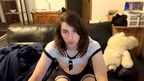 tjfemboi5641 online show from October 27, 2025, 11:47 am