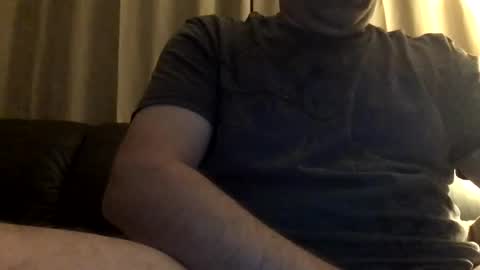 Snapshot of tjo01 chatting on October 31, 2025, 8:15 am tjo01 online show from October 31, 2025, 8:15 am