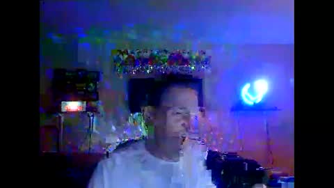 Snapshot of tkthedj chatting on December 25, 2024, 1:42 am TK online show from December 25, 2024, 1:42 am