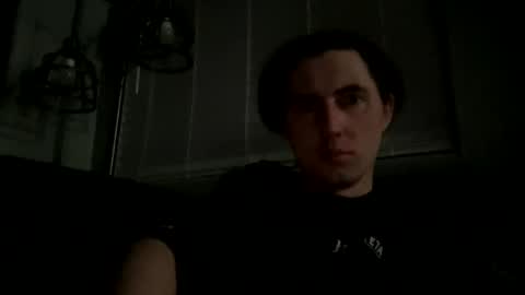 tlayne410 online show from April 14, 2026, 9:26 am