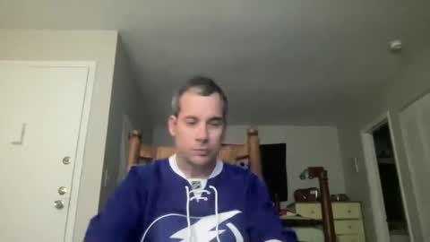 Snapshot of tleigh24 chatting on January 15, 2025, 12:51 am tleigh24 online show from January 15, 2025, 12:51 am