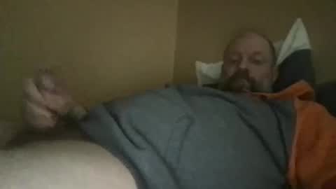 Snapshot of tmacdaddy82 chatting on October 10, 2025, 4:11 am tmacdaddy82 online show from October 10, 2025, 4:11 am