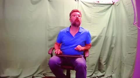 Snapshot of tmosmun chatting on October 21, 2025, 12:11 am Tim online show from October 21, 2025, 12:11 am