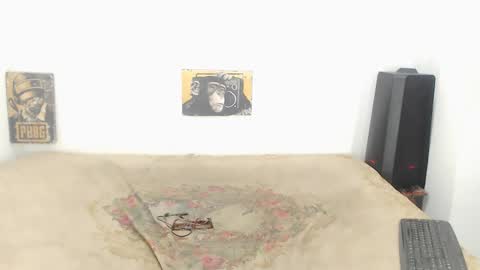 Snapshot of toadboys chatting on November 5, 2025, 8:31 pm David online show from November 5, 2025, 8:31 pm