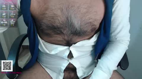 Leonel online show from December 15, 2025, 5:17 pm