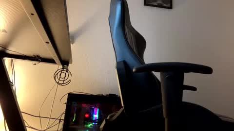 Jan5676 online show from October 10, 2025, 6:07 pm