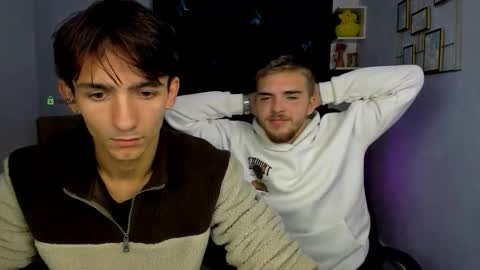 tobi_yours online show from October 4, 2025, 7:12 pm