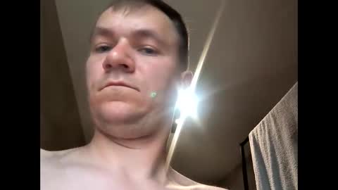 tobiasz950215 online show from May 13, 2026, 4:04 pm