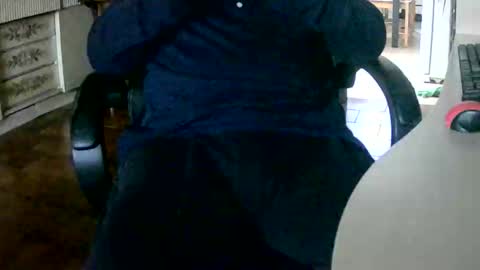 Tobiko online show from December 21, 2025, 12:56 pm