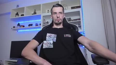 Snapshot of toddclaytonn chatting on October 4, 2025, 9:24 pm Todd online show from October 4, 2025, 9:24 pm