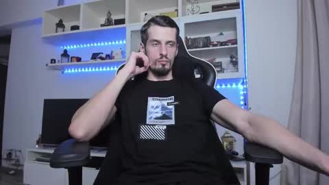 Snapshot of toddclaytonn chatting on November 1, 2025, 12:12 am Todd online show from November 1, 2025, 12:12 am