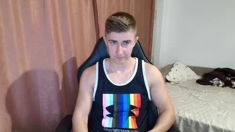 todhorny987 online show from January 13, 2025, 4:39 am