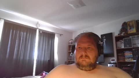 Snapshot of toede_0 chatting on September 22, 2025, 6:43 pm Toede online show from September 22, 2025, 6:43 pm