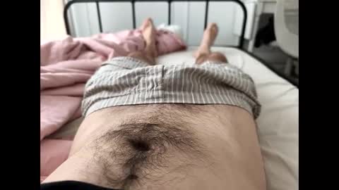 Snapshot of toja112 chatting on November 9, 2025, 9:51 am Martin online show from November 9, 2025, 9:51 am