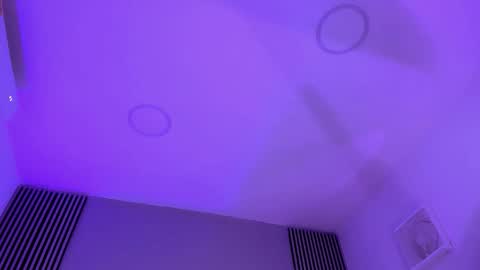 Snapshot of toji_lee chatting on November 13, 2025, 9:03 pm toji lee online show from November 13, 2025, 9:03 pm