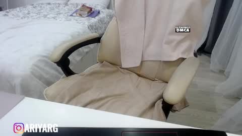 Arina online show from January 2, 2025, 11:38 pm