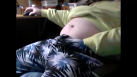 tokenpoken64 online show from January 5, 2025, 4:36 am