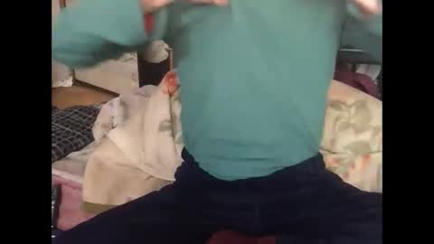 Snapshot of tokyo2024 chatting on January 21, 2025, 3:15 am small man online show from January 21, 2025, 3:15 am