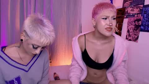 Snapshot of tokyo_blues chatting on November 25, 2025, 4:34 am Halsey Sofii online show from November 25, 2025, 4:34 am