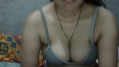 Snapshot of tokyo_indian chatting on April 17, 2026, 7:00 am Tokyo online show from April 17, 2026, 7:00 am