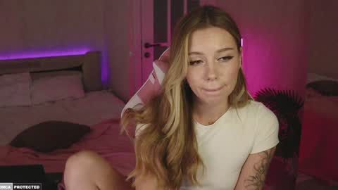 tokyo_n online show from January 25, 2025, 1:10 am