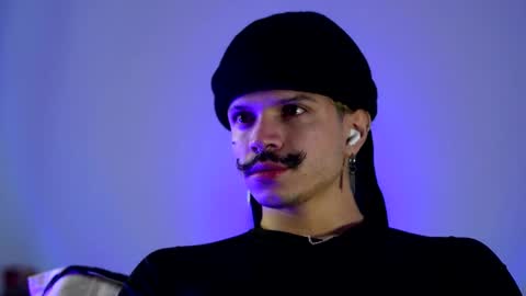 tokyo_oo online show from January 9, 2026, 12:19 pm