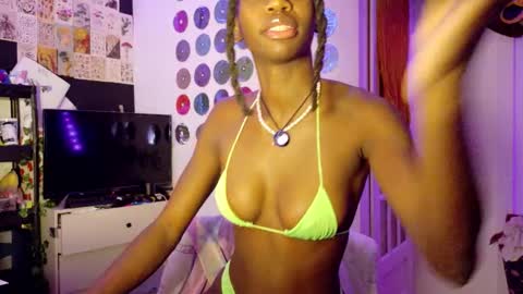 Athena Fantasy online show from December 1, 2025, 10:15 pm