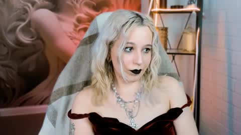 Snapshot of tollimoll chatting on February 11, 2025, 4:13 pm Tolli Moll online show from February 11, 2025, 4:13 pm