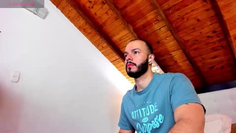   online show from December 14, 2025, 12:32 pm