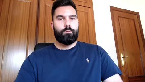 Snapshot of tom_bearded chatting on May 13, 2026, 9:06 am Tom online show from May 13, 2026, 9:06 am