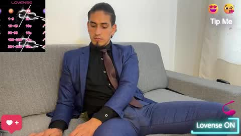 TOM online show from December 19, 2025, 6:04 pm