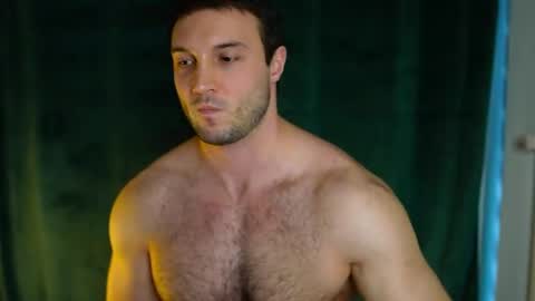 Tom online show from April 3, 2026, 3:21 pm