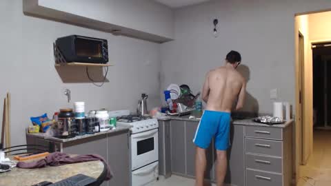 tom_show online show from March 11, 2026, 11:44 pm